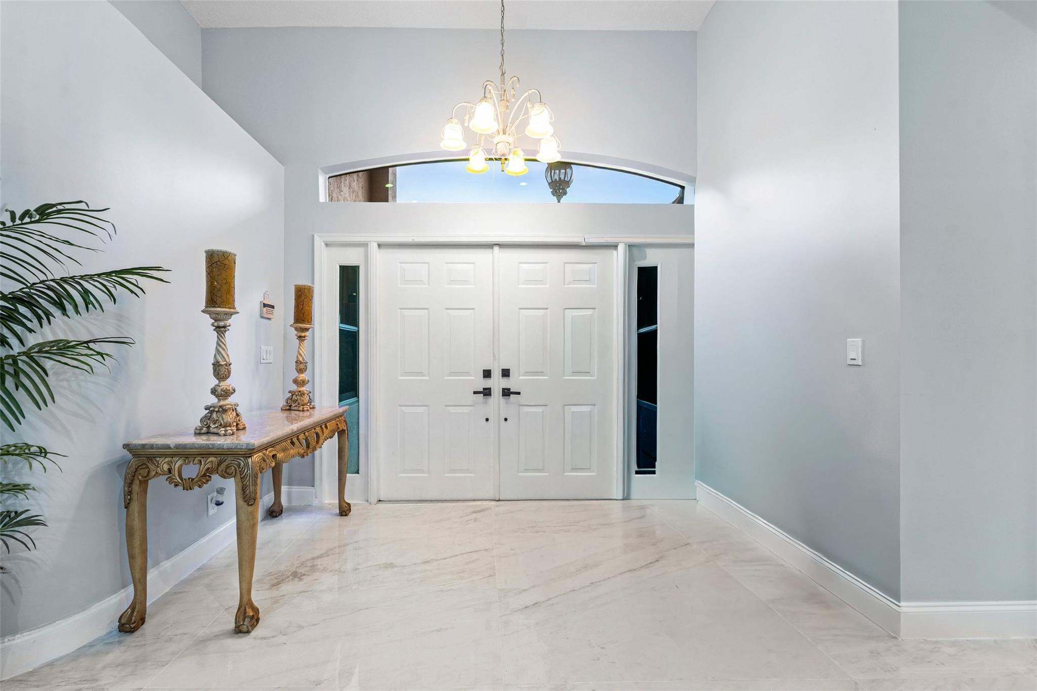 3852 Oak Ridge Circle Weston, FL 33331 - Photo 10 of 41 Photo 10