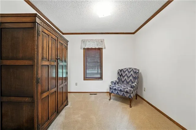 $950,000 | 23900 East 88th Street, Lee's Summit, MO 64064