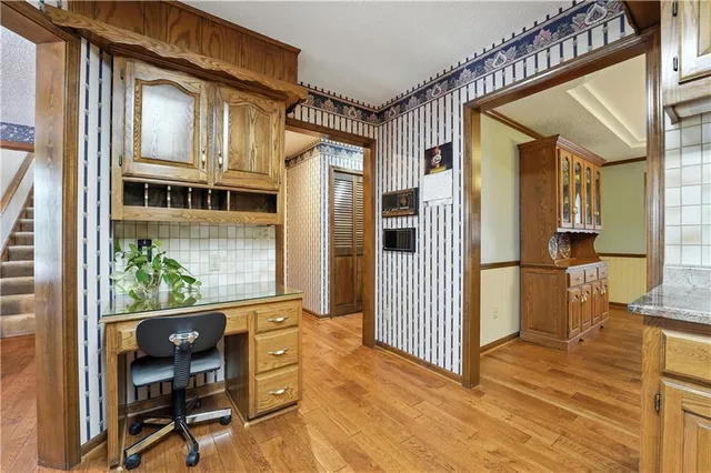 $950,000 | 23900 East 88th Street, Lee's Summit, MO 64064