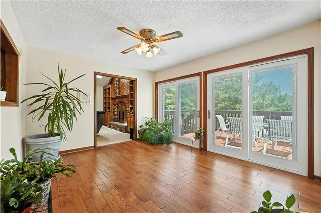 $950,000 | 23900 East 88th Street, Lee's Summit, MO 64064