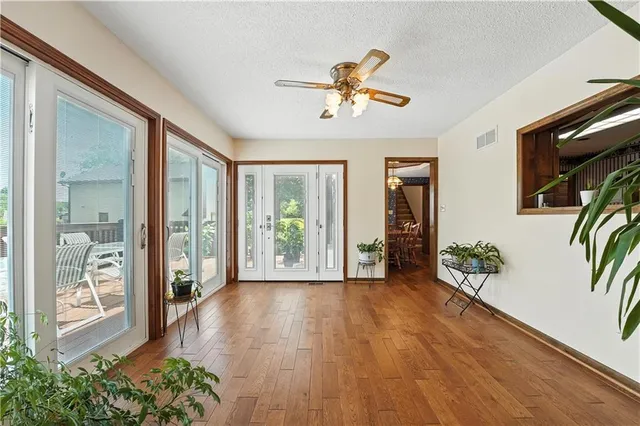 $950,000 | 23900 East 88th Street, Lee's Summit, MO 64064