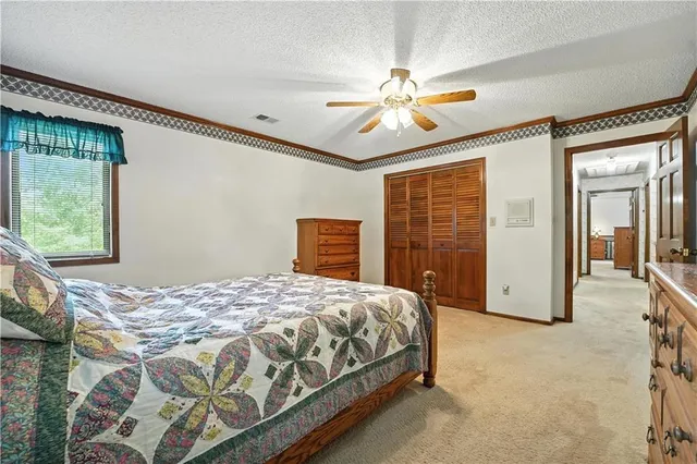 $950,000 | 23900 East 88th Street, Lee's Summit, MO 64064