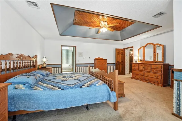 $950,000 | 23900 East 88th Street, Lee's Summit, MO 64064