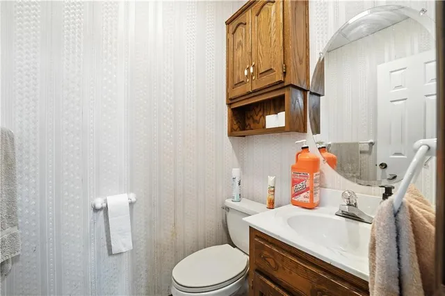 $950,000 | 23900 East 88th Street, Lee's Summit, MO 64064