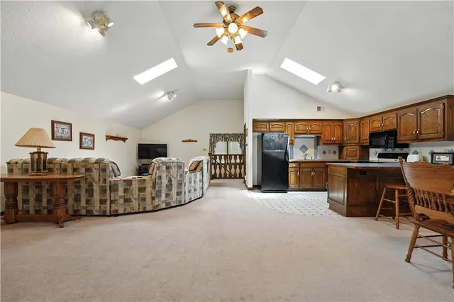 $950,000 | 23900 East 88th Street, Lee's Summit, MO 64064