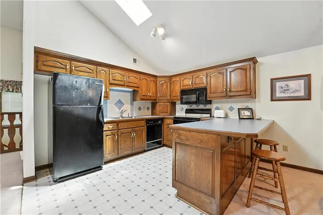 $950,000 | 23900 East 88th Street, Lee's Summit, MO 64064