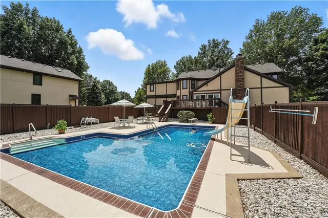 $950,000 | 23900 East 88th Street, Lee's Summit, MO 64064