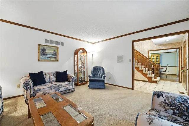 $950,000 | 23900 East 88th Street, Lee's Summit, MO 64064