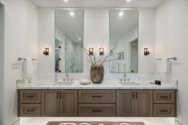 $1,399,000 | 1410 Indiana Street, Houston, TX 77006