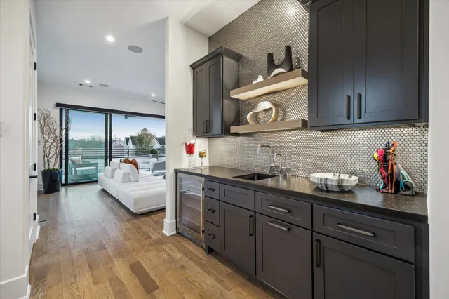 $1,399,000 | 1410 Indiana Street, Houston, TX 77006