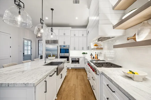 $1,399,000 | 1410 Indiana Street, Houston, TX 77006