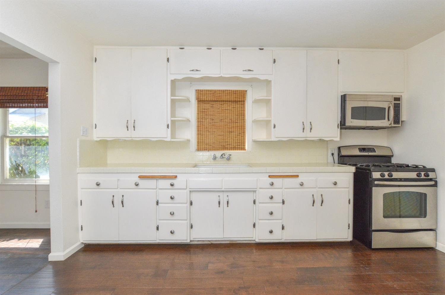 819 F Street Reedley, CA 93654 - Photo 12 of 24