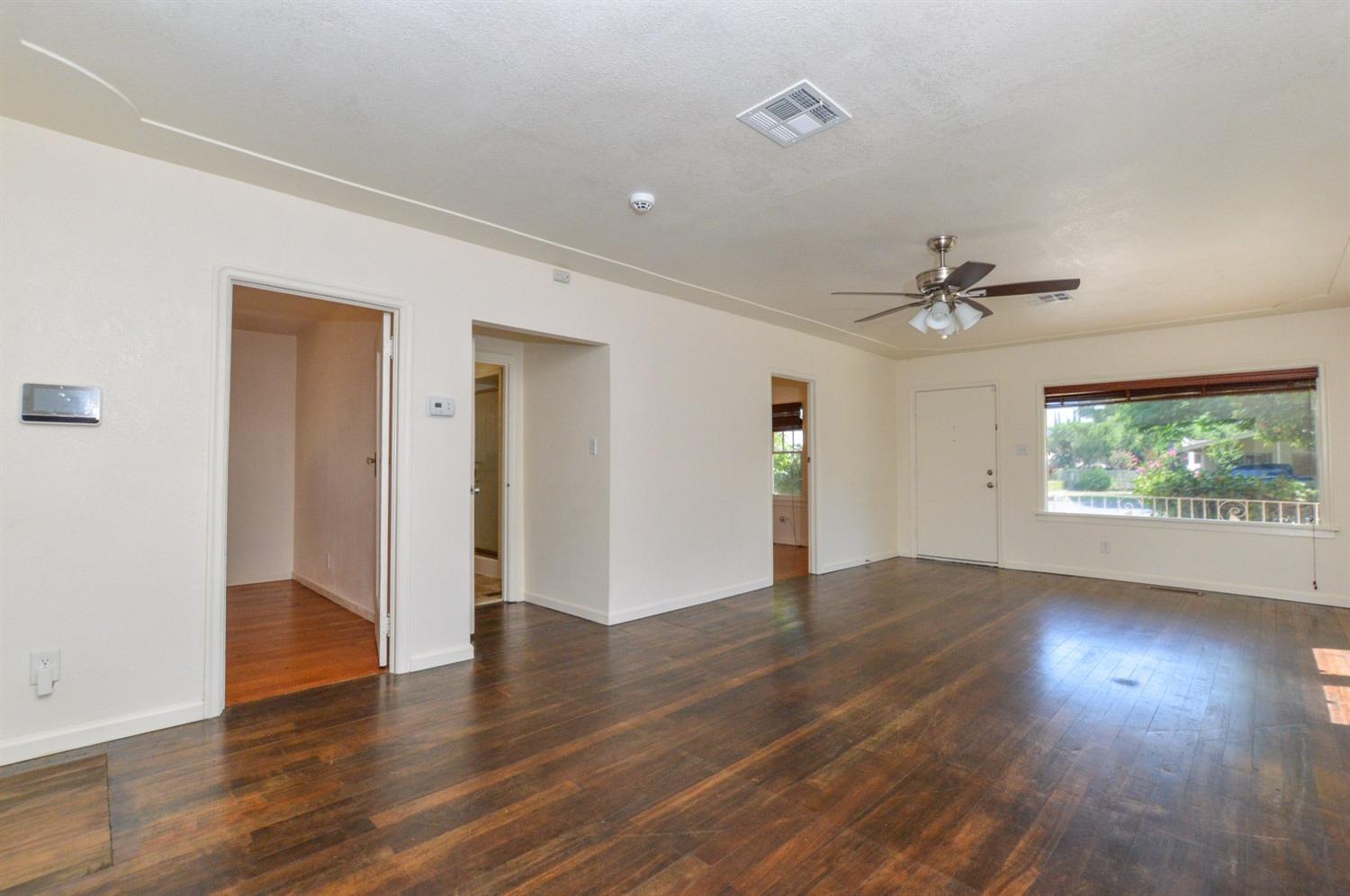 819 F Street Reedley, CA 93654 - Photo 24 of 24