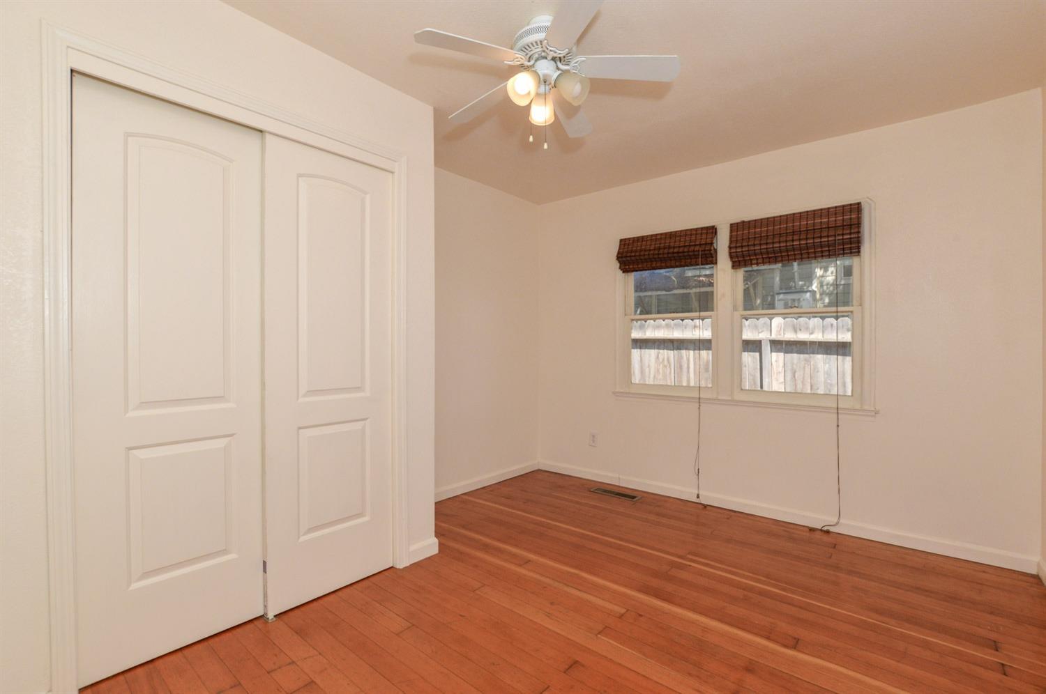 819 F Street Reedley, CA 93654 - Photo 10 of 24
