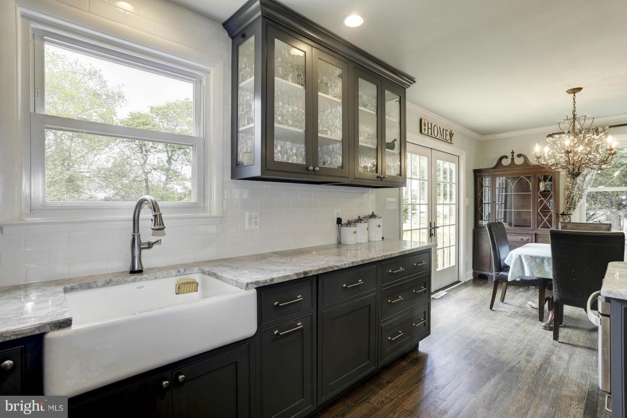 26 Ridge Avenue Edgewater, MD 21037 - Photo 4 of 30 Kitchen