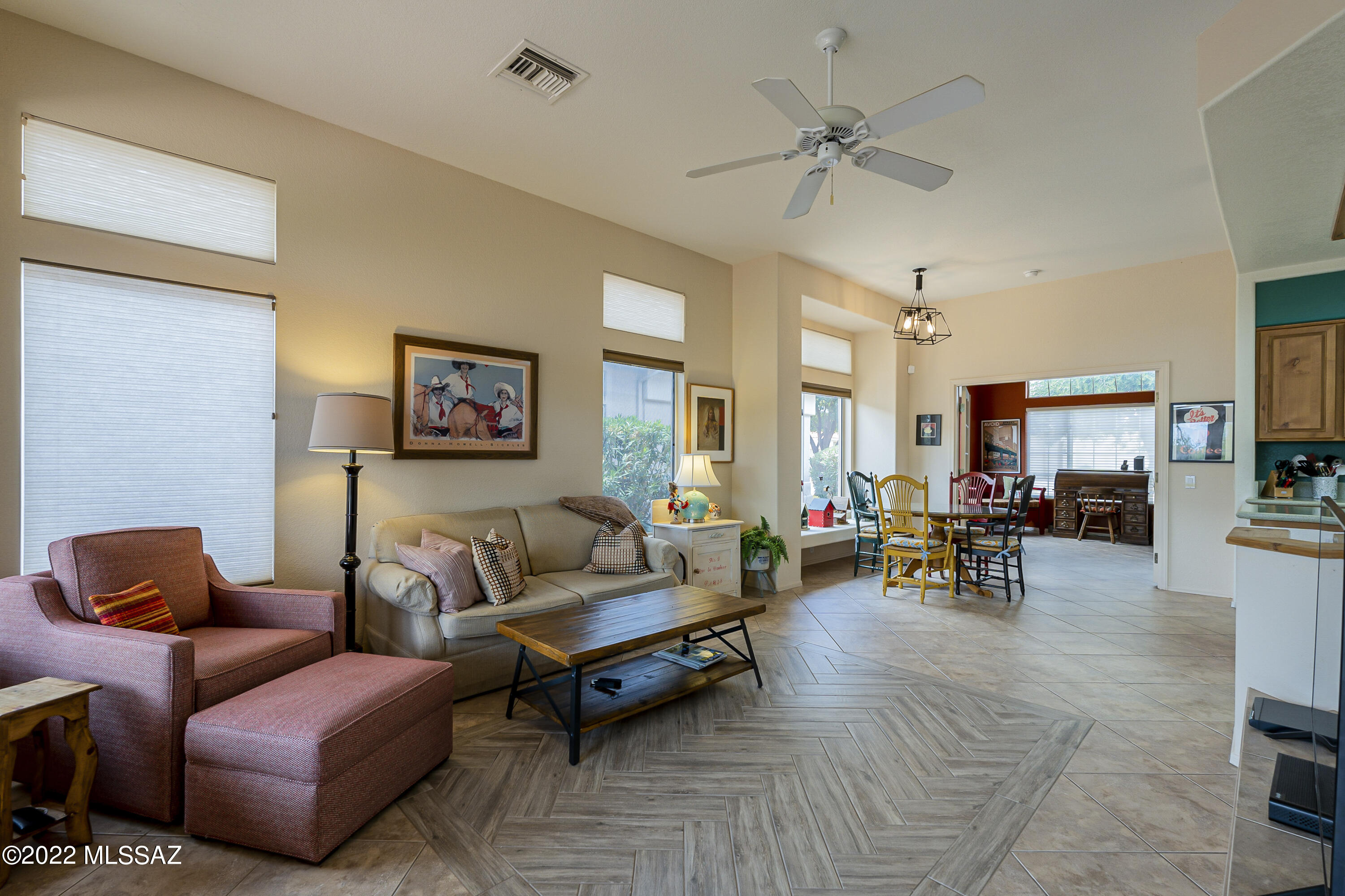 1589 East Crown Ridge Way Tucson, AZ 85755 - Photo 15 of 50