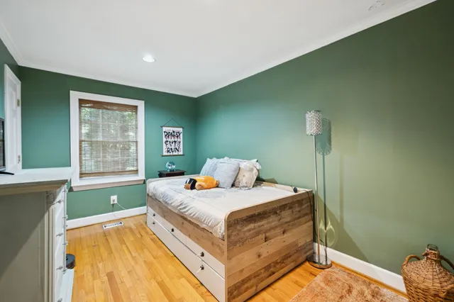 a car parked in front of a house