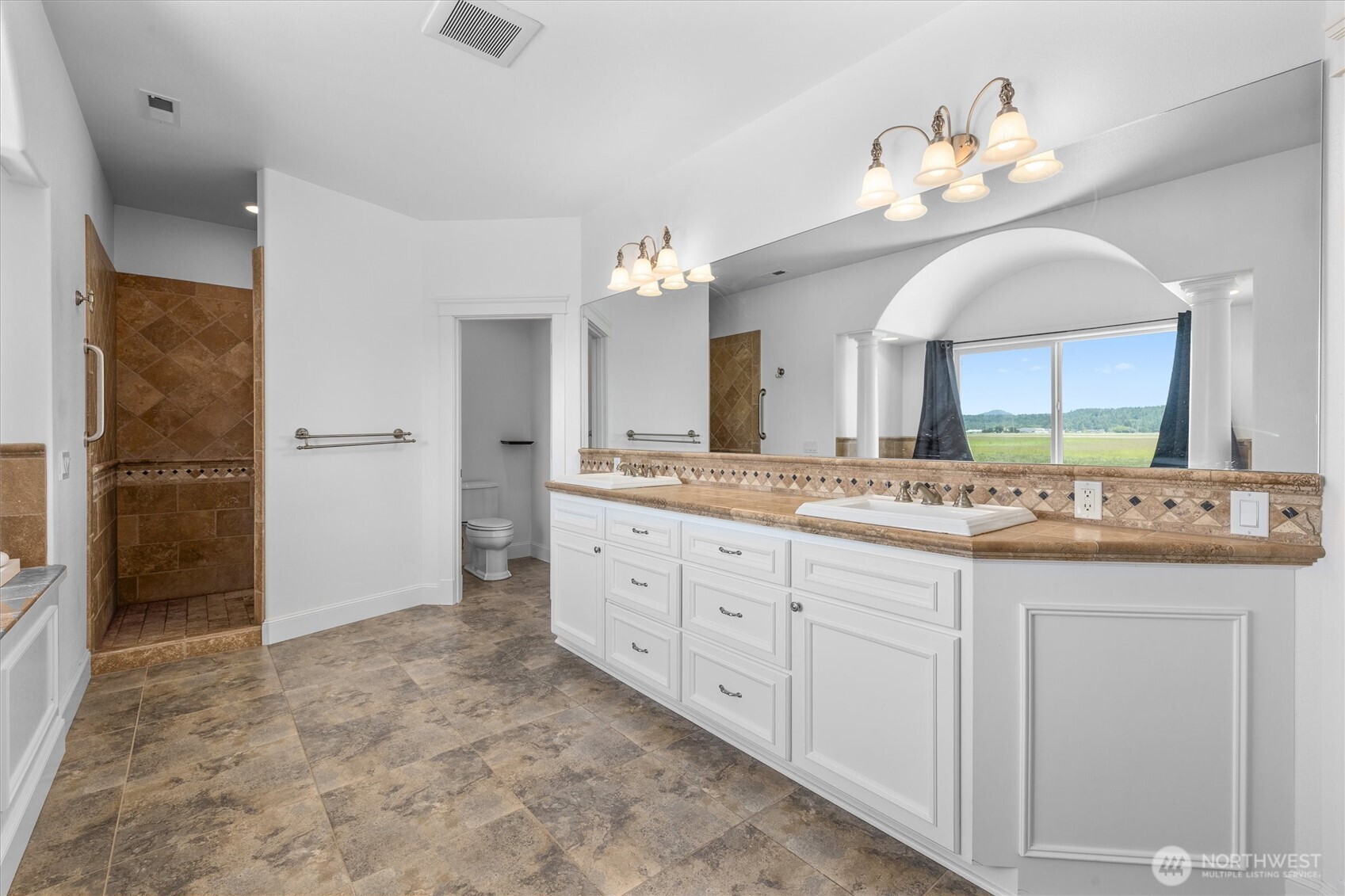 15714 Laconner Whitney Road La Conner, WA 98257 - Photo 20 of 40