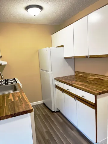 $1,595 | 1403 Barclay Manor, Unit 14C, Newburgh, NY 12550