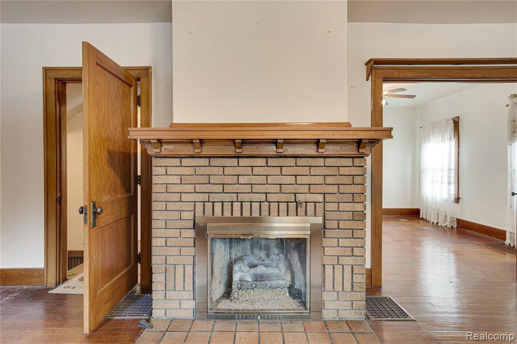 5494 Corunna Road Flint, MI 48532 - Photo 18 of 48