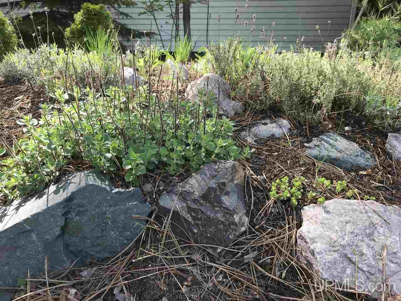 172 Riverside Road Marquette, MI 49855 - Photo 35 of 36 Gallery Image 35
