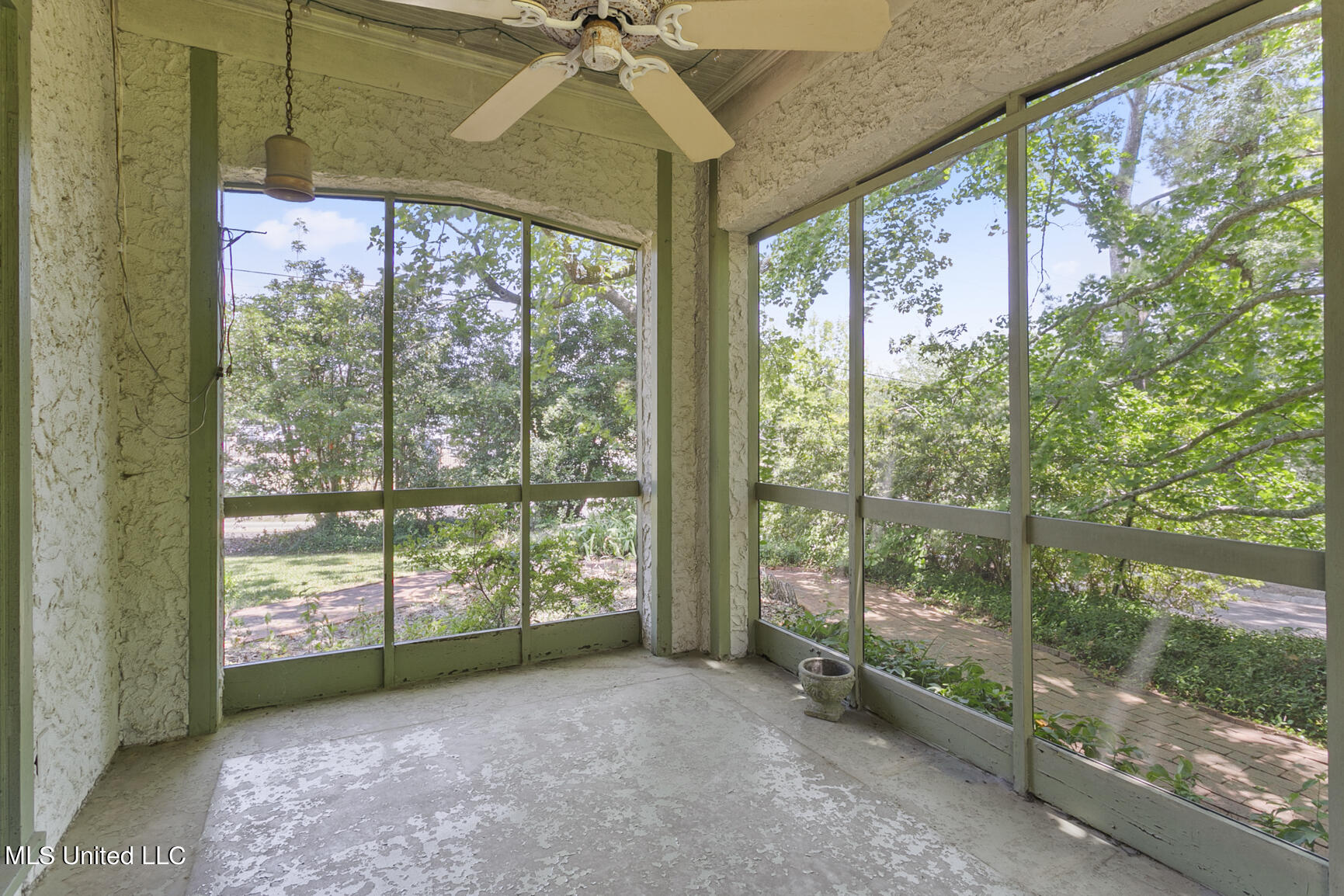 1521 Riverside Drive Jackson, MS 39202 - Photo 33 of 35 1521 Riverside final-33