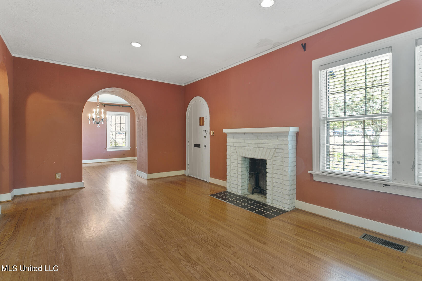 1521 Riverside Drive Jackson, MS 39202 - Photo 10 of 35 1521 Riverside final-10