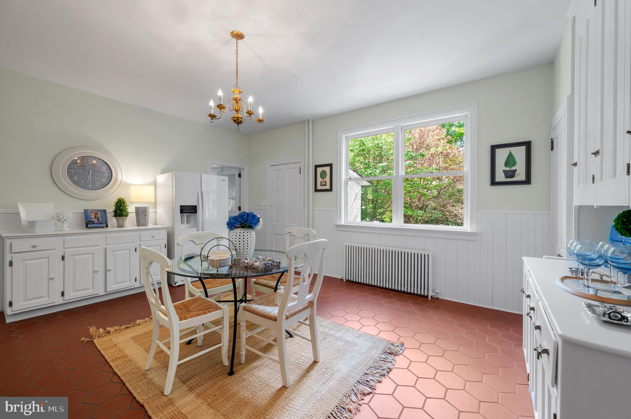 823 King Of Prussia Road Radnor, PA 19087 - Photo 27 of 71 a dining room with furniture and window
