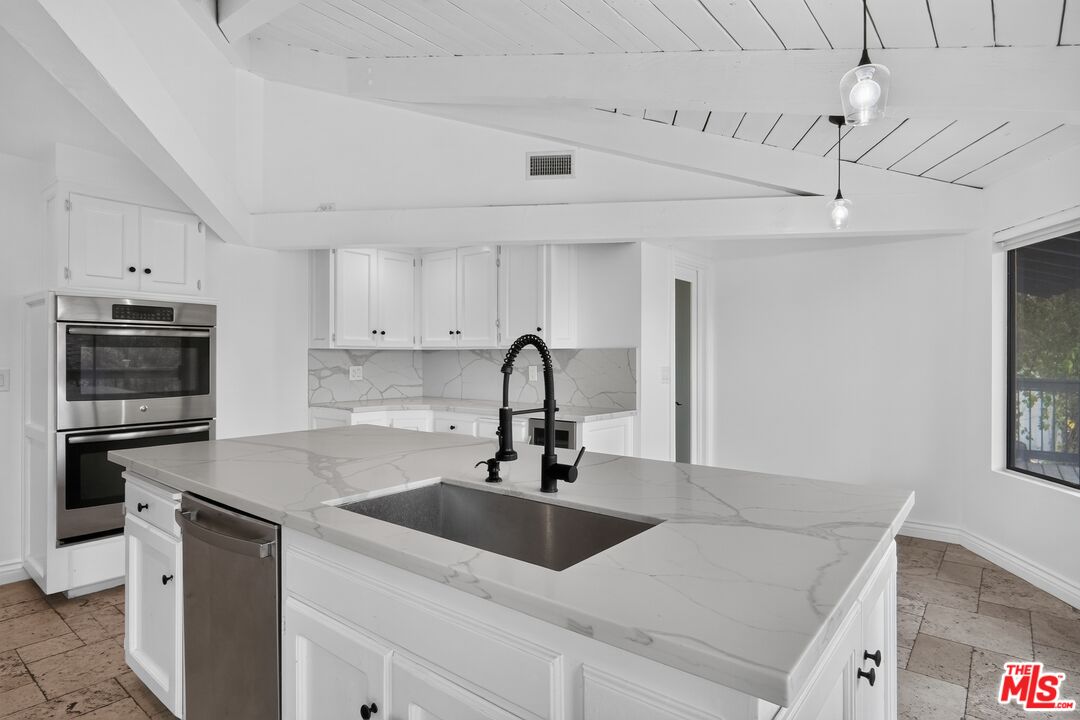 3342 White Hawk Road Escondido, CA 92027 - Photo 10 of 36 Gallery Image 10