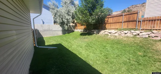 $315,000 | 1303 Fawn Lane, Rawlins, WY 82301