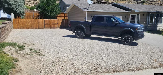 $315,000 | 1303 Fawn Lane, Rawlins, WY 82301