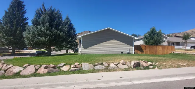 $315,000 | 1303 Fawn Lane, Rawlins, WY 82301
