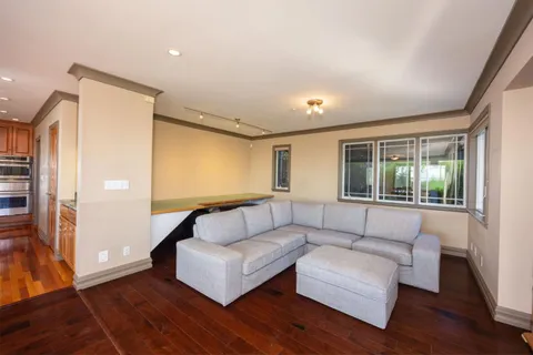 $2,199,000 | 107 Dolphine Avenue, El Granada, CA 94019