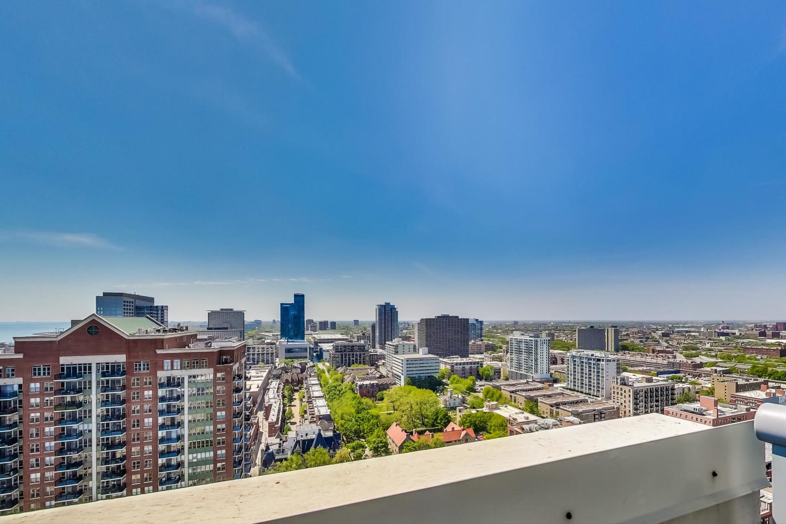 1629 South Prairie Avenue, Unit 2605 Chicago, IL 60616 - Photo 16 of 46