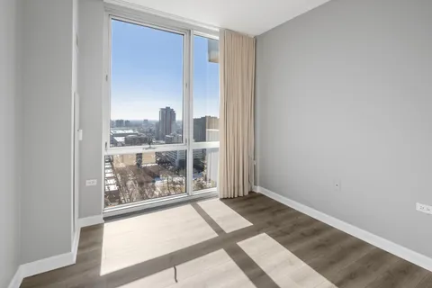 $680,000 | 1629 South Prairie Avenue, Unit 2605, Chicago, IL 60616