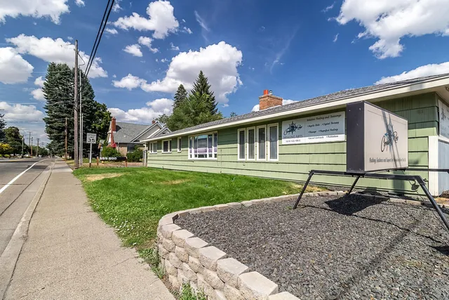 $450,000 | 112 North Bowdish Road, Spokane Valley, WA 99206