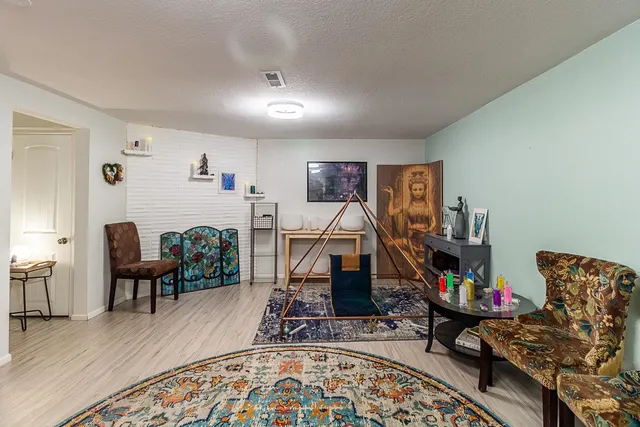 $450,000 | 112 North Bowdish Road, Spokane Valley, WA 99206