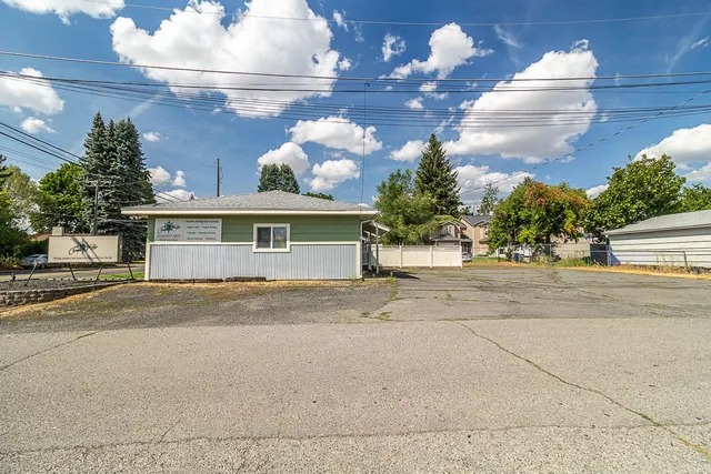 $450,000 | 112 North Bowdish Road, Spokane Valley, WA 99206