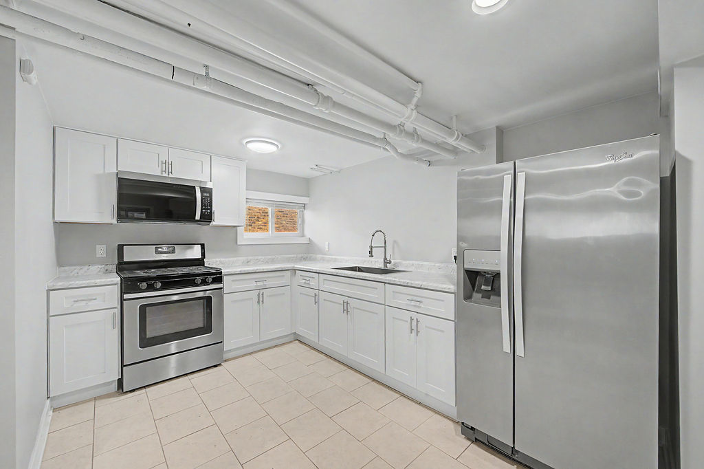 4945 West Addison Street Chicago, IL 60641 - Photo 39 of 47