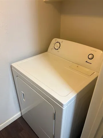 a close up view of washer and dryer