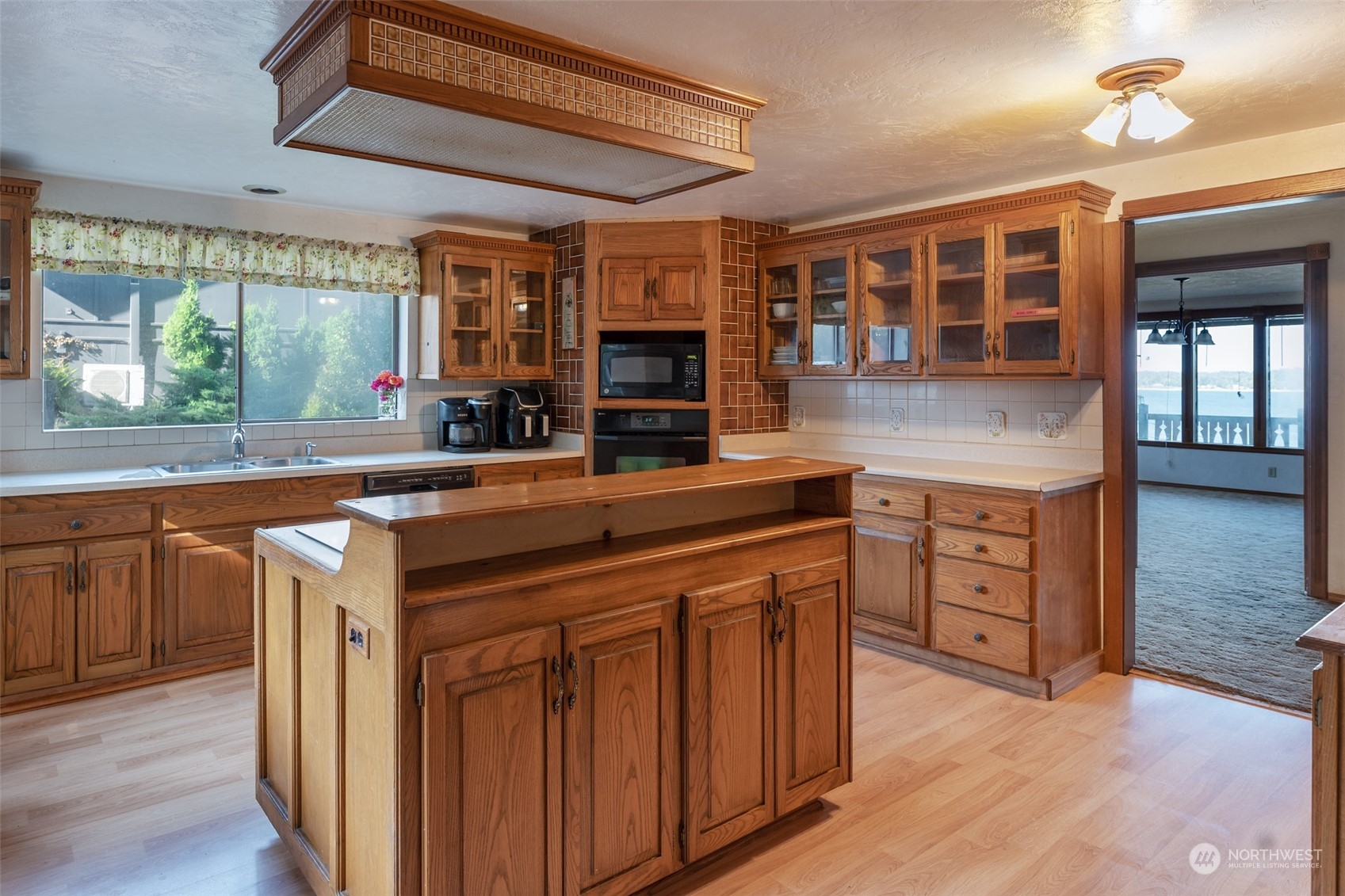 40 Southeast Court Road Shelton, WA 98584 - Photo 7 of 28 Gallery Image 7
