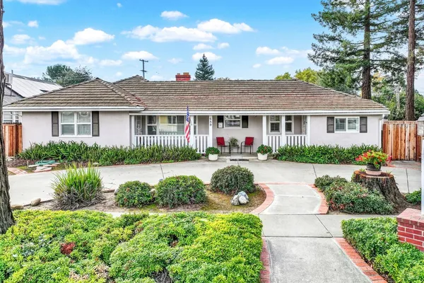 $699,000 | 689 West C Street, Dixon, CA 95620