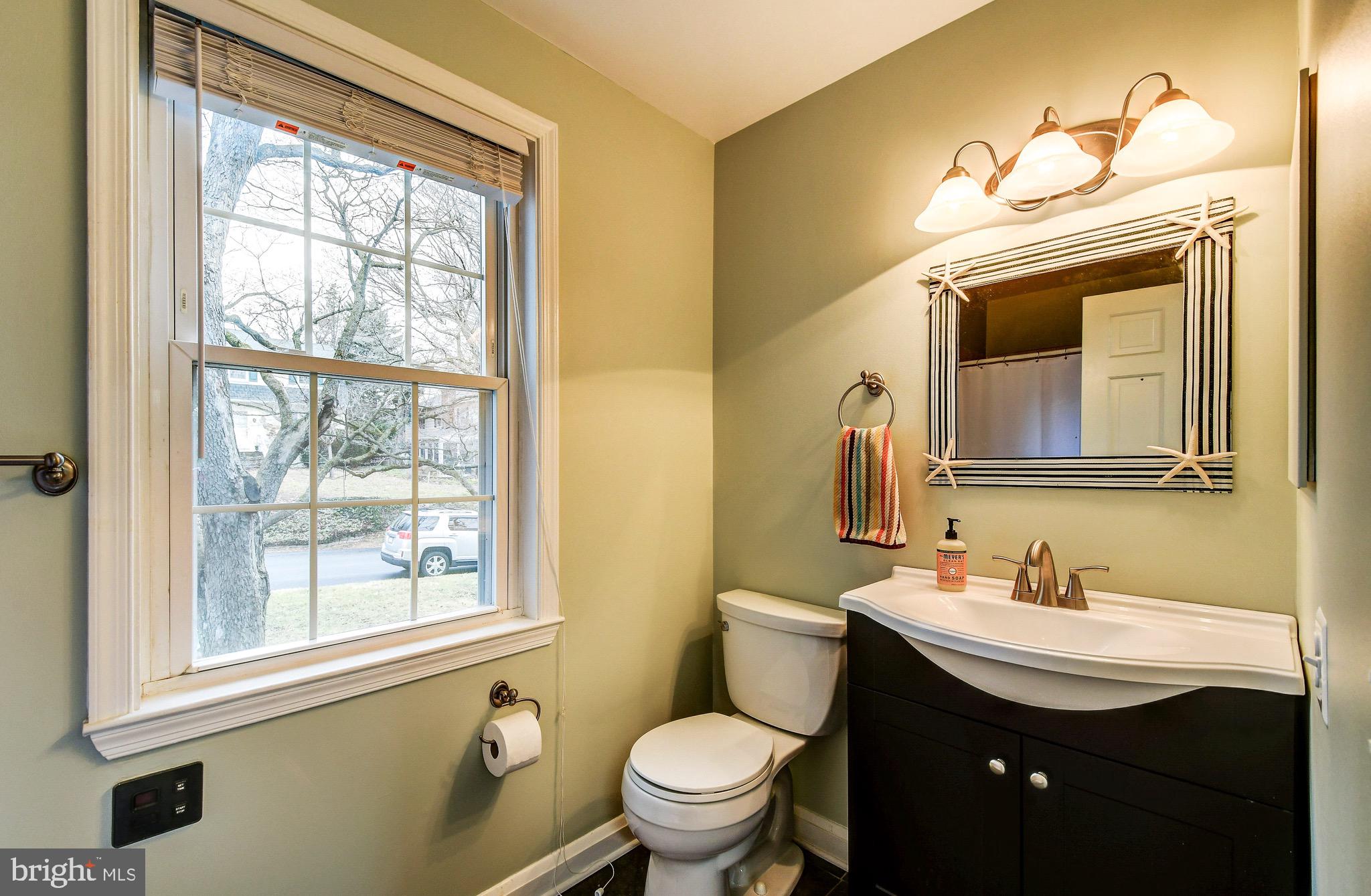 203 North Tyrone Road Baltimore, MD 21212 - Photo 29 of 36 Gallery Image 29