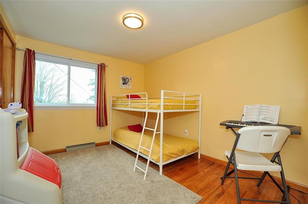 4218 Henderson Road Hickory, PA 15340 - Photo 19 of 31