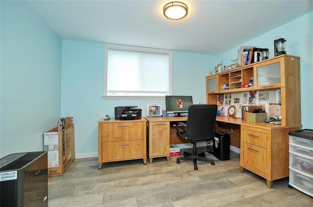 4218 Henderson Road Hickory, PA 15340 - Photo 23 of 31