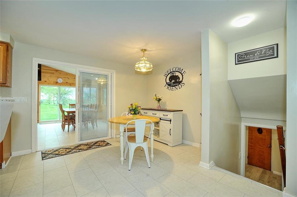 4218 Henderson Road Hickory, PA 15340 - Photo 7 of 31