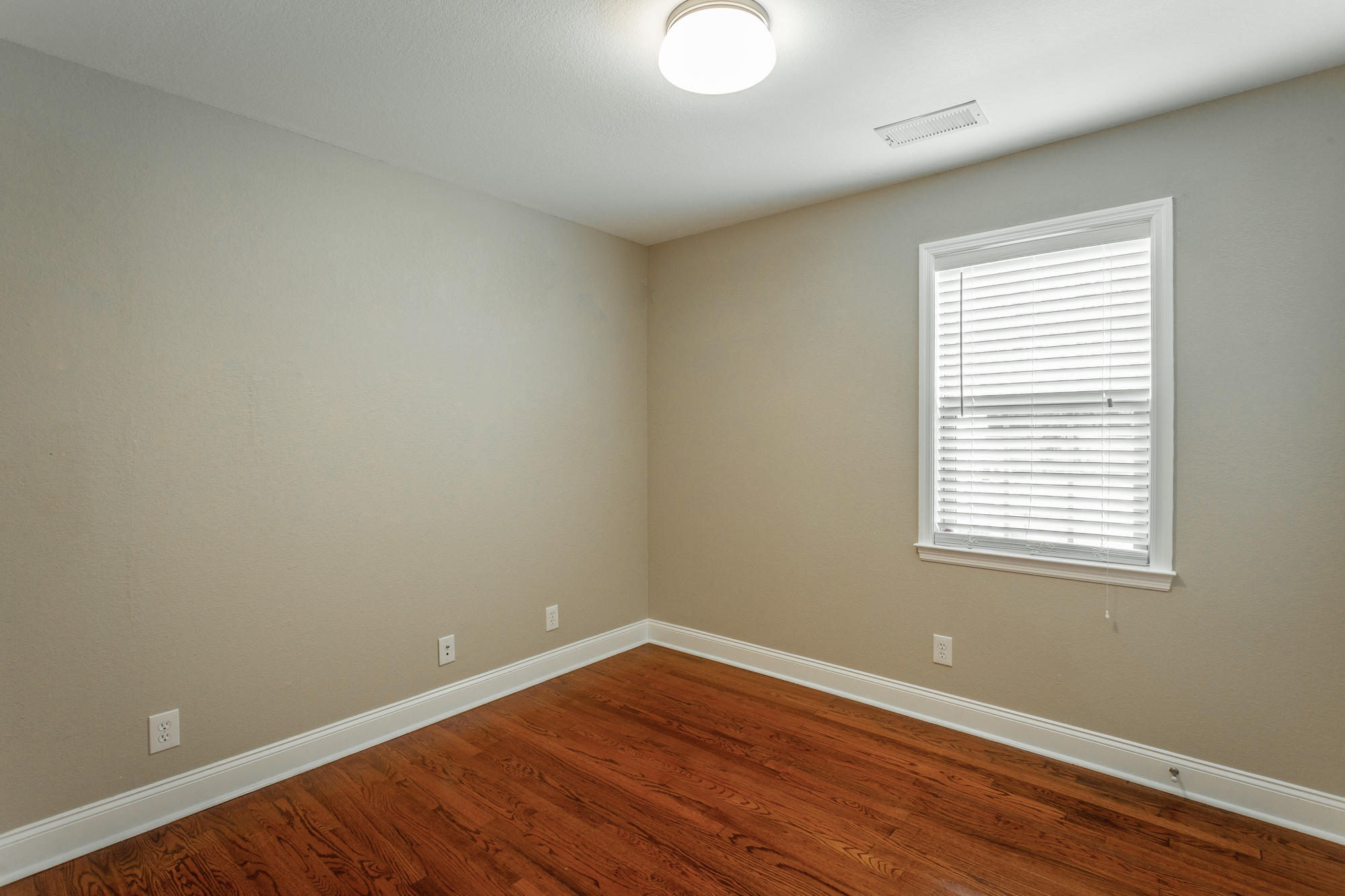 306 Harker Road Fort Oglethorpe, GA 30742 - Photo 11 of 24 306 Harker Rd. HD-21