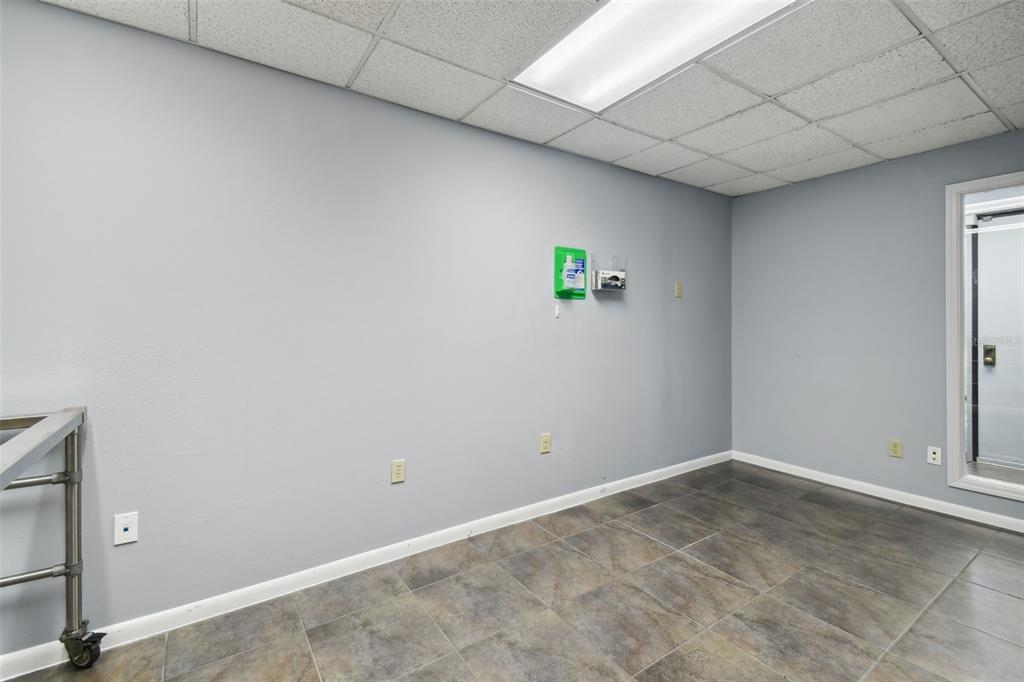 701 Enterprise Road East, Unit 100 Safety Harbor, FL 34695 - Photo 16 of 96