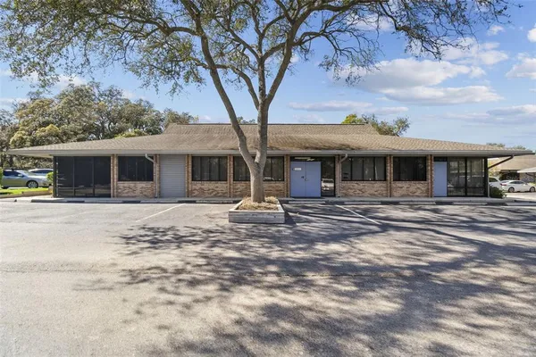 $6,000 | 701 Enterprise Road East, Unit 100, Safety Harbor, FL 34695