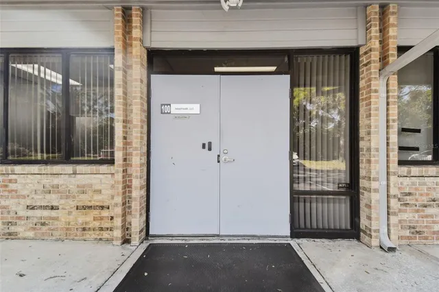 $6,000 | 701 Enterprise Road East, Unit 100, Safety Harbor, FL 34695